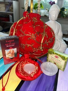 Tarot of Sexual Magic w/Red Velvet Bag Selenite Heart/Bowl & Patchouli Incense